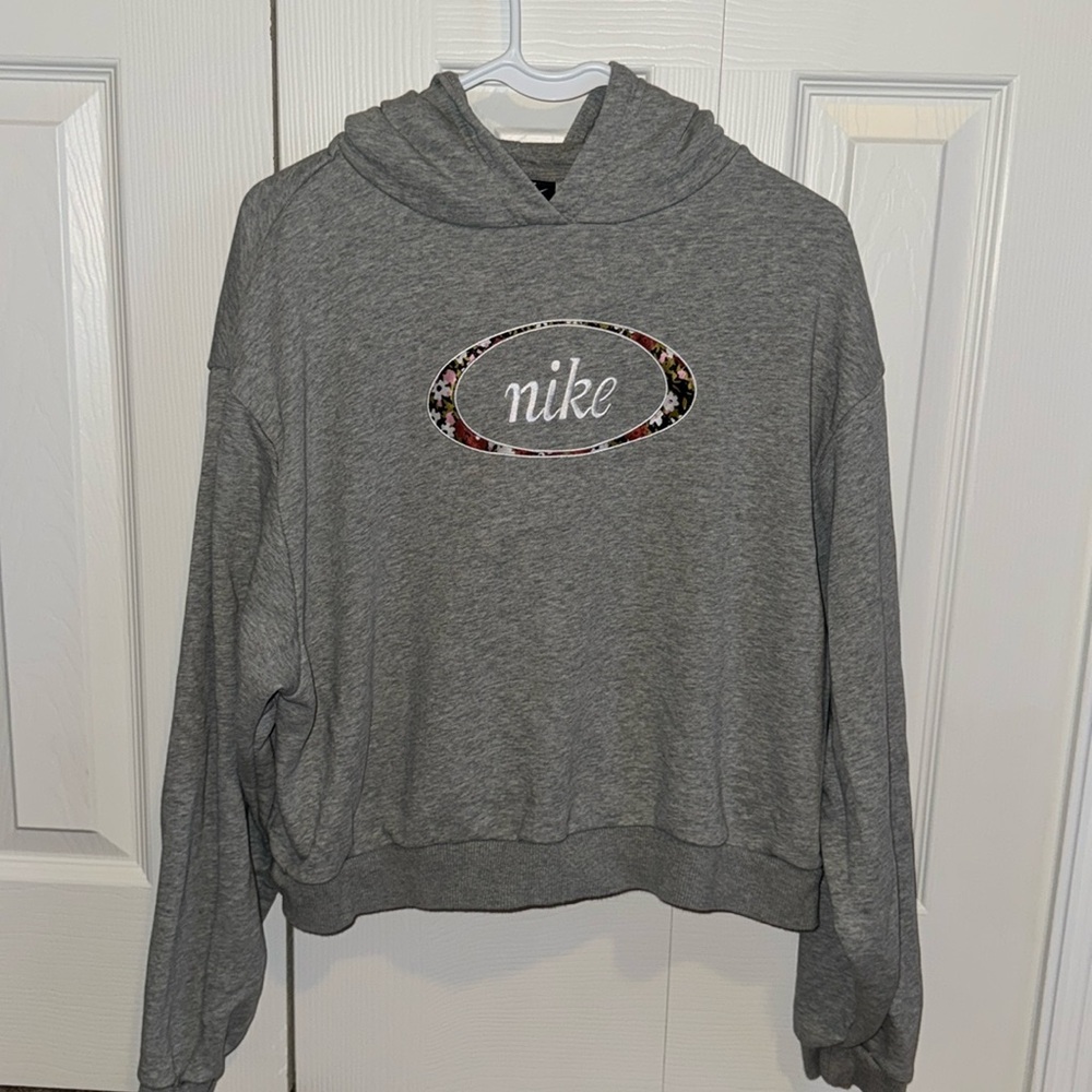 Nike | Cropped Hoodie